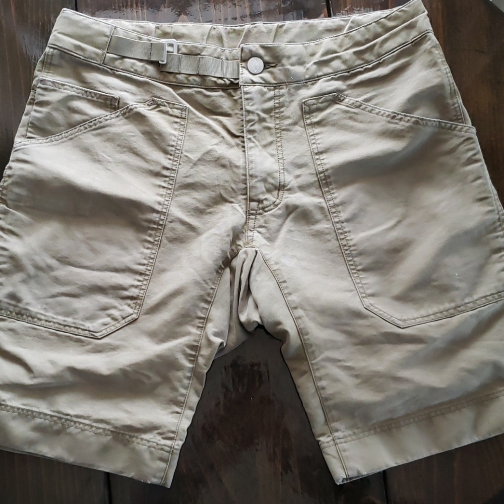 Black Diamond Mens Army Green Hiking Shorts s/p